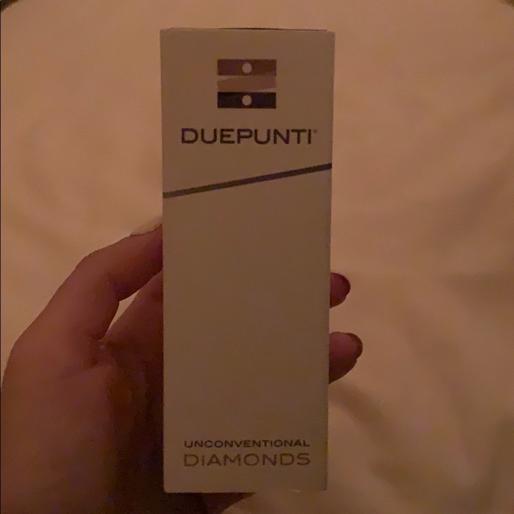 ⭐️UNUSED⭐️ DUEPUNTI DIAMOND RING AND BRACELET